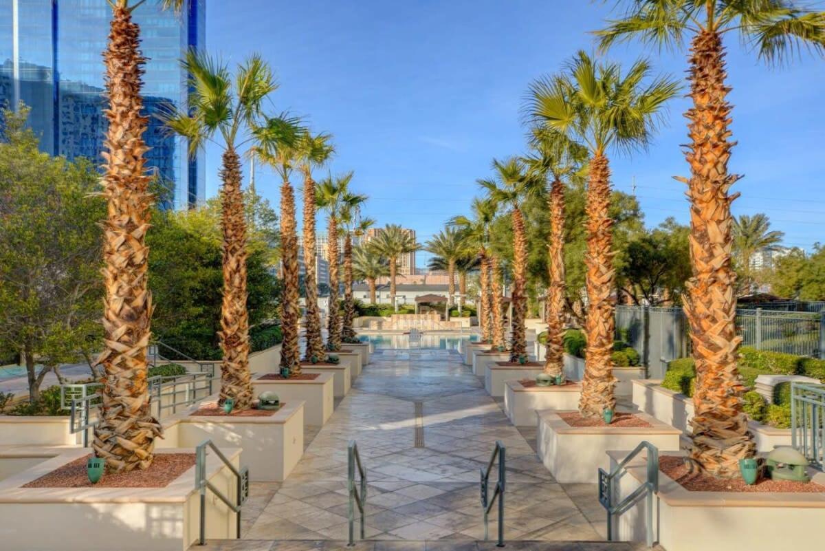 Mgm Signature-25-609 Strip View Jacuzzi Studio Las Vegas Exterior photo